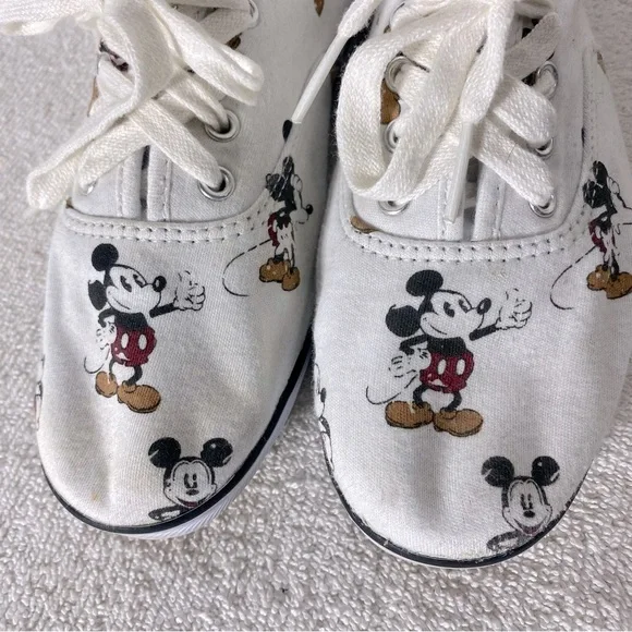 Keds Disney Mickey Mouse Print Lace Up Sneakers 5 - Picture 2 of 12